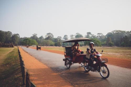 Tuktuk vers Angkor